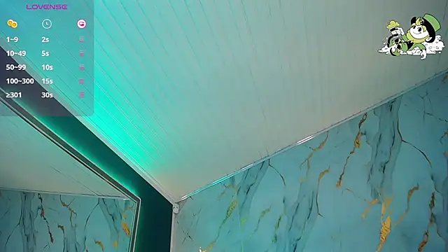 Snapshot of pettit_courtny chatting on 03.18.25 pettit courtny online show from 03.18.25