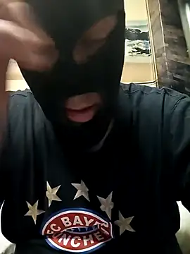 Snapshot of johngreece1 chatting on 02.03.25 johngreece1 online show from 02.03.25