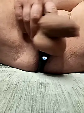 Snapshot of johngreece1 chatting on 03.18.25 johngreece1 online show from 03.18.25