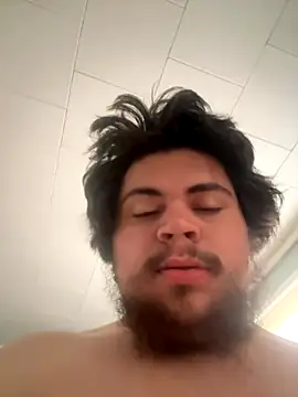 Snapshot of KINGTREV1999 chatting on 12.01.25 KINGTREV1999 online show from 12.01.25