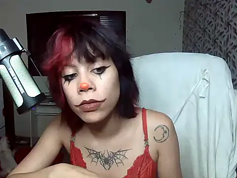 Snapshot of Liv_Alt chatting on 04.20.26 Liv Alt online show from 04.20.26