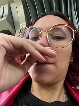 lilith-deveraux online show from 03.04.25