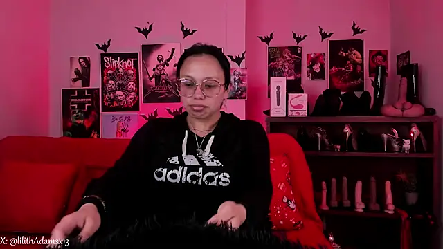 lilith-deveraux online show from 01.06.26