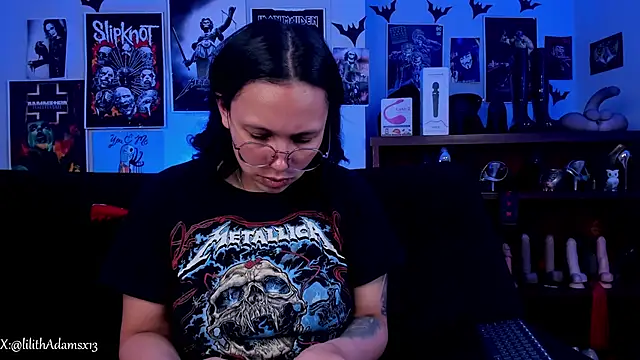 Snapshot of lilith-deveraux chatting on 04.21.26 lilith-deveraux online show from 04.21.26