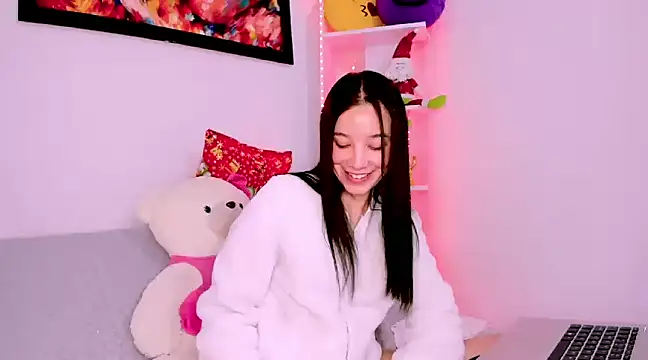 Manuelaa mejiia online show from 12.16.24