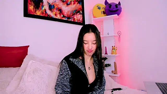 Manuelaa mejiia online show from 02.18.25