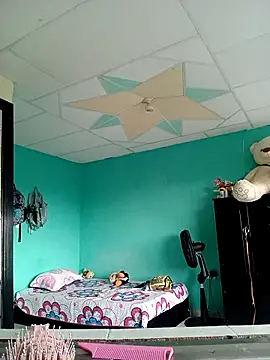 Karii-R online show from 03.19.26