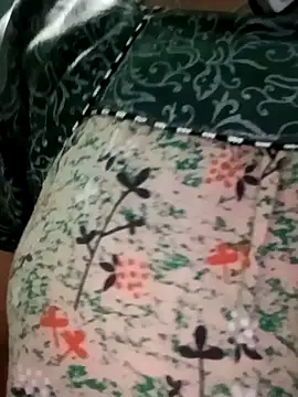 Snapshot of gunjan22 chatting on 12.08.24 gunjan22 online show from 12.08.24