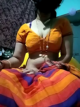 Snapshot of gunjan22 chatting on 02.23.25 gunjan22 online show from 02.23.25