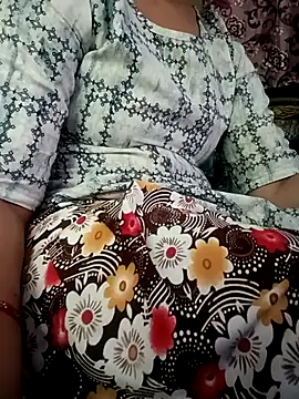 Snapshot of gunjan22 chatting on 09.11.25 gunjan22 online show from 09.11.25