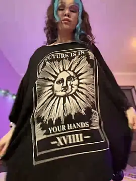 MaddisonHaas online show from 02.21.25