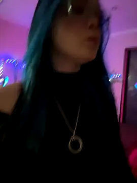 MaddisonHaas online show from 10.01.25