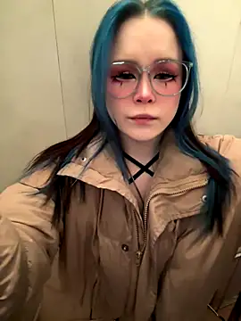 MaddisonHaas online show from 12.15.25