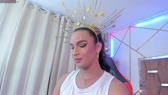 Snapshot of KylieVictoria chatting on 12.15.24 KylieVictoria online show from 12.15.24
