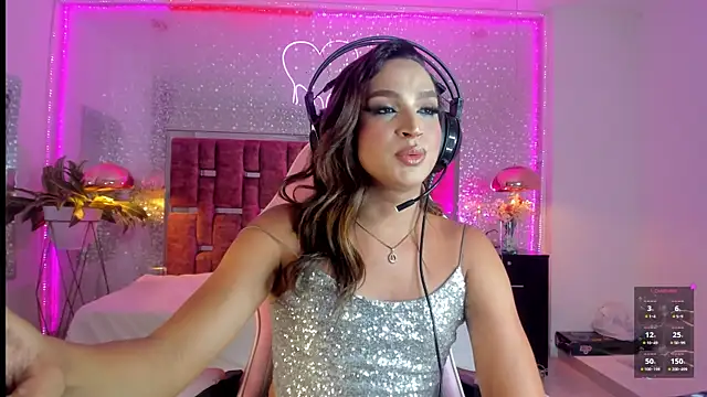 Snapshot of KylieVictoria chatting on 10.12.25 KylieVictoria online show from 10.12.25