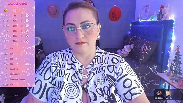 Snapshot of Ivonnee__ chatting on 01.05.25 Ivonnee   online show from 01.05.25