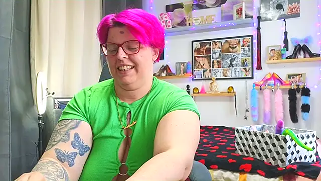 SunshineLexi online show from 02.25.25