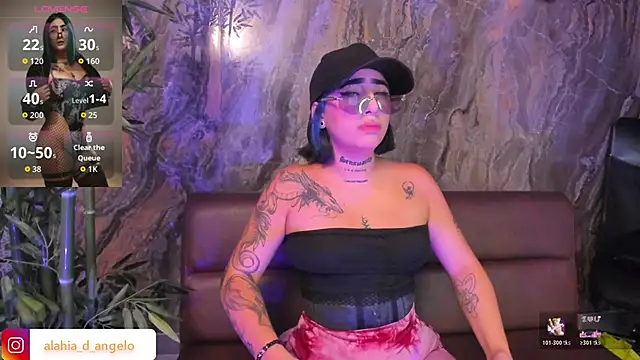 Alahia Dangelo online show from 12.05.25