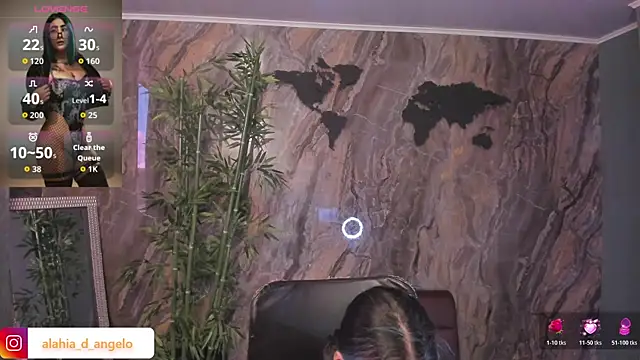 Snapshot of Alahia_Dangelo chatting on 04.16.26 Alahia Dangelo online show from 04.16.26