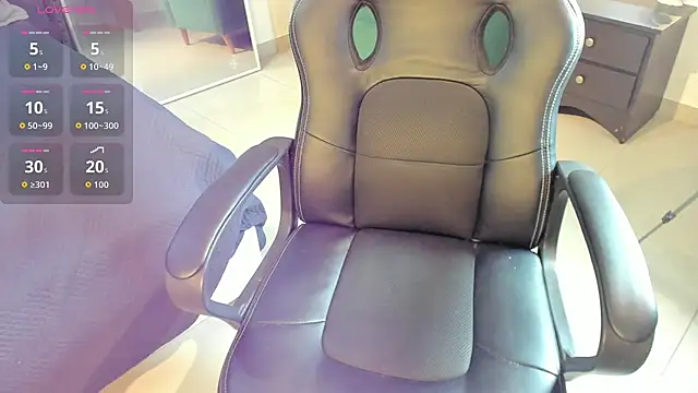  maria foxx  online show from 10.24.25