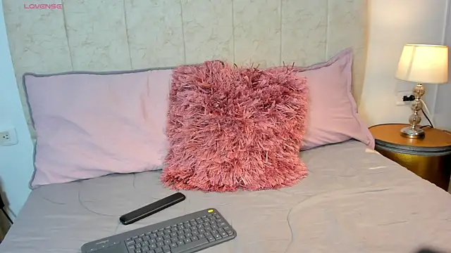  maria foxx  online show from 02.17.26