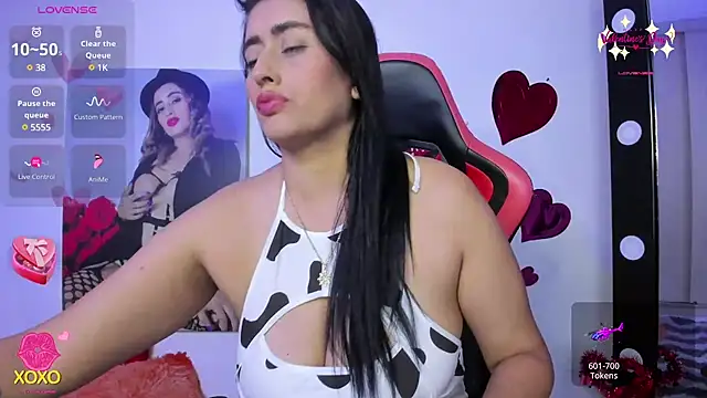 vaiolet triana online show from 02.08.25