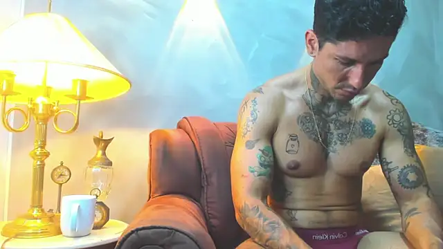 Dylanstonne online show from 01.18.25