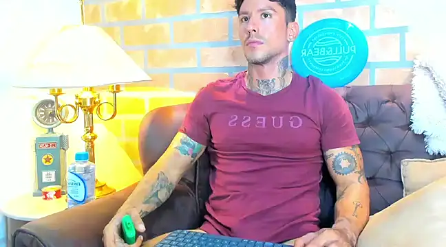 Dylanstonne online show from 02.28.25