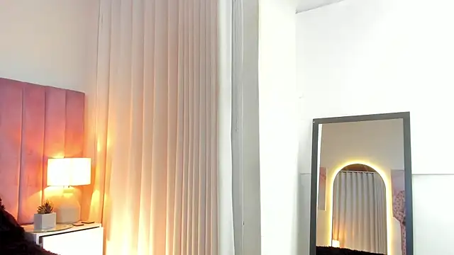 Aleja arango1 online show from 02.11.25