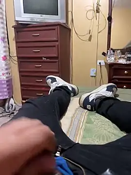 Snapshot of Ruk436 chatting on 12.20.24 Ruk436 online show from 12.20.24