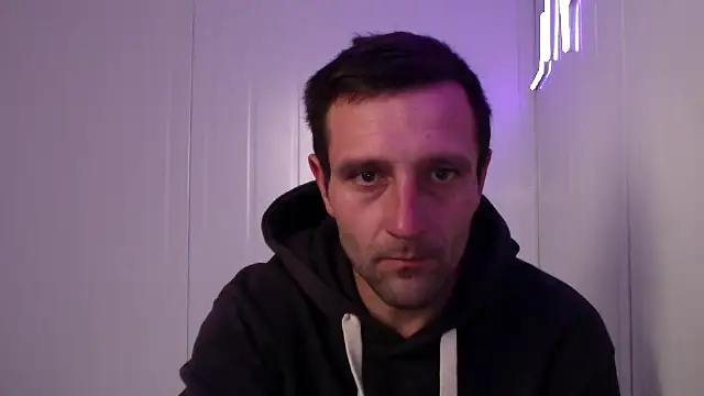 serjdj90 online show from 10.03.25