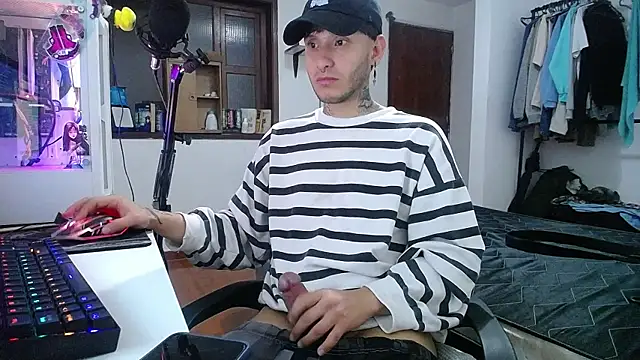 Snapshot of esjrobles chatting on 01.02.25 esjrobles online show from 01.02.25