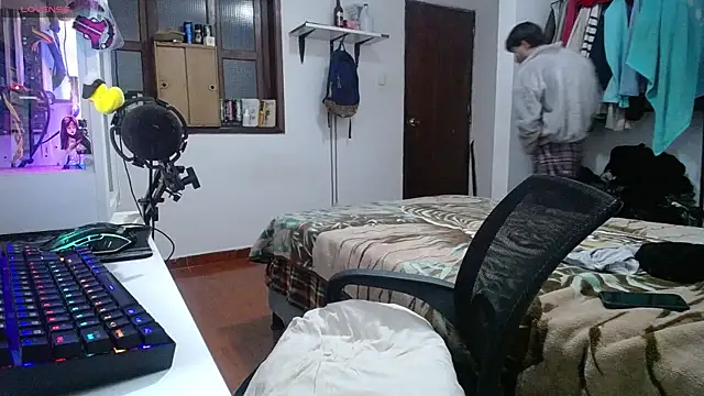 Snapshot of esjrobles chatting on 01.22.25 esjrobles online show from 01.22.25