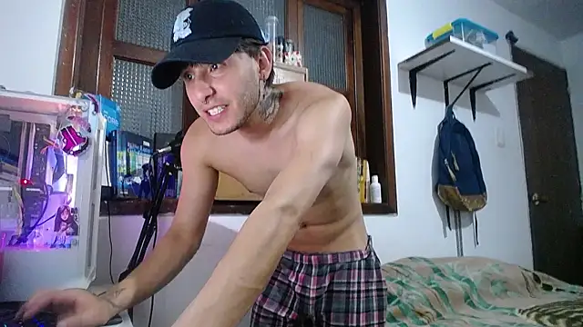 Snapshot of esjrobles chatting on 02.05.25 esjrobles online show from 02.05.25