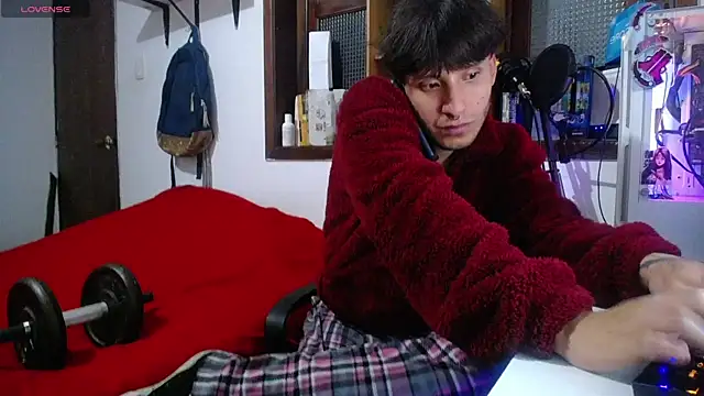 Snapshot of esjrobles chatting on 02.16.25 esjrobles online show from 02.16.25