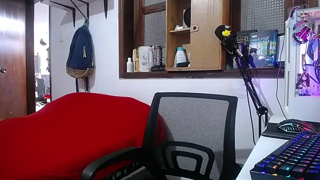 Snapshot of esjrobles chatting on 02.21.25 esjrobles online show from 02.21.25