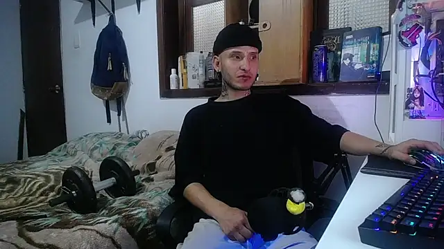 Snapshot of esjrobles chatting on 02.27.25 esjrobles online show from 02.27.25