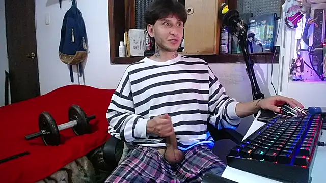 Snapshot of esjrobles chatting on 03.02.25 esjrobles online show from 03.02.25