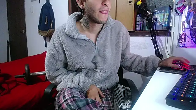 Snapshot of esjrobles chatting on 03.05.25 esjrobles online show from 03.05.25