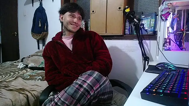 Snapshot of esjrobles chatting on 03.07.25 esjrobles online show from 03.07.25