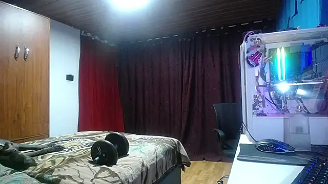 Snapshot of esjrobles chatting on 03.22.25 esjrobles online show from 03.22.25