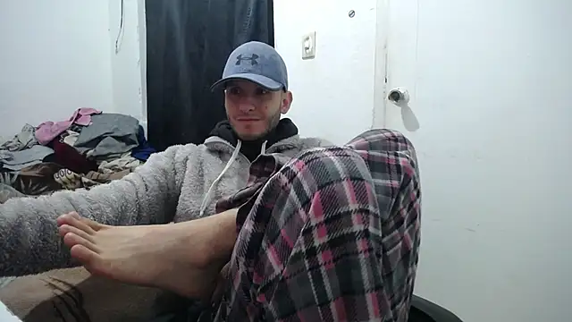 Snapshot of esjrobles chatting on 09.19.25 esjrobles online show from 09.19.25