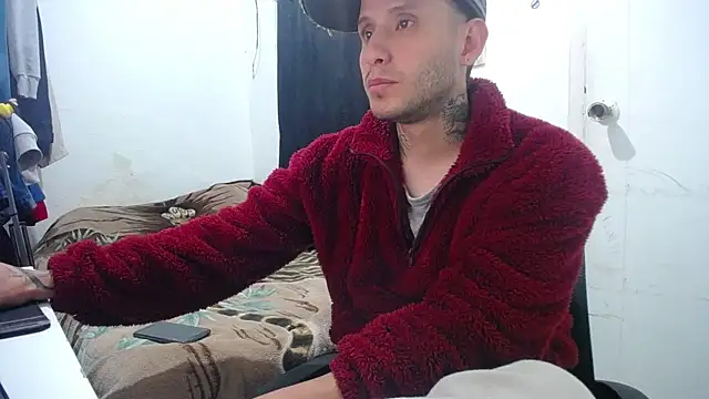 Snapshot of esjrobles chatting on 10.14.25 esjrobles online show from 10.14.25