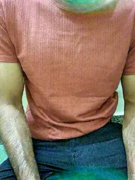 Snapshot of hard___cock chatting on 06.27.26 hard cock online show from 06.27.26