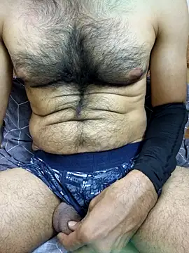 Snapshot of hard___cock chatting on 07.01.26 hard cock online show from 07.01.26