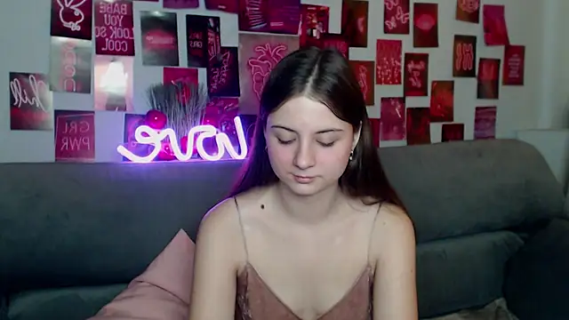 MilanaRoza online show from 11.15.25