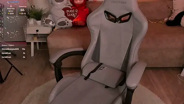 Alisia Mars online show from 01.28.25