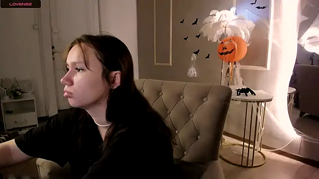 Alisia Mars online show from 10.23.25