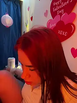 Im Valen Cute online show from 02.08.25