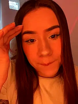 Im Valen Cute online show from 11.29.25